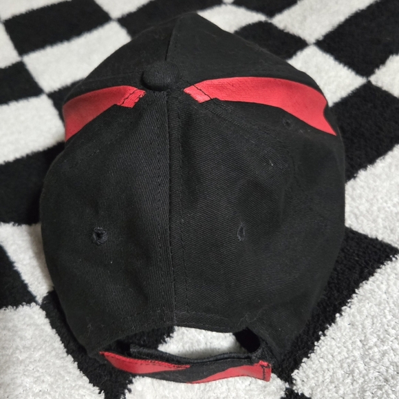 Men's POKEMON GO Team Valor Moltres adjustable hat - Picture 2 of 2